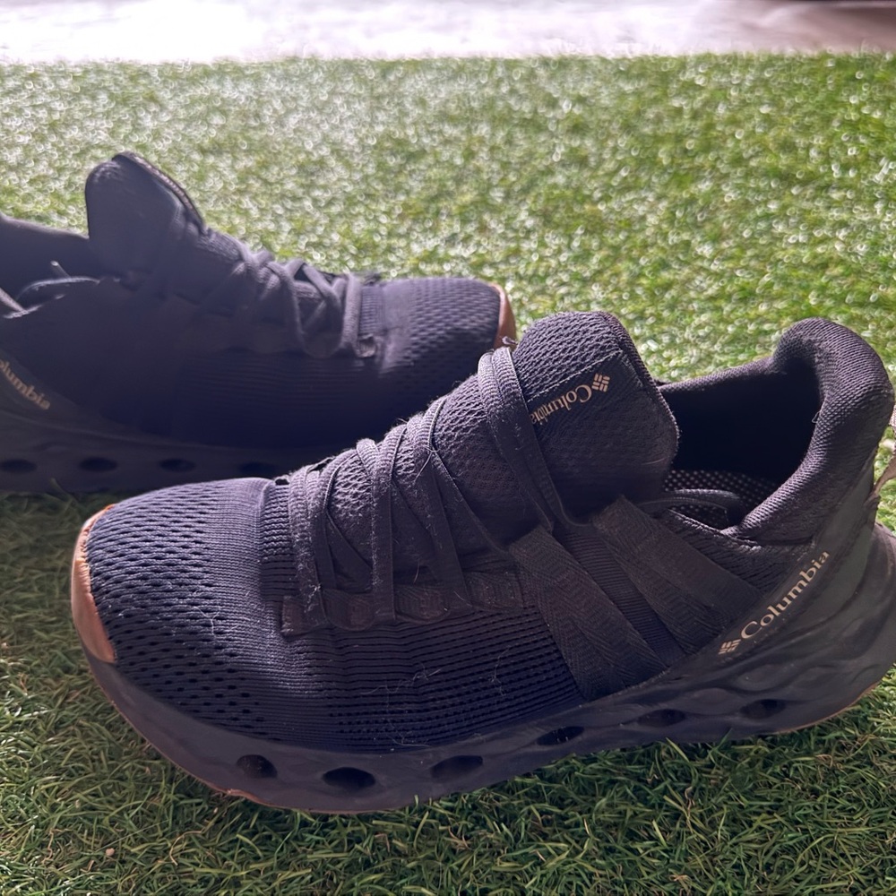 Columbia Black Mesh Sneakers